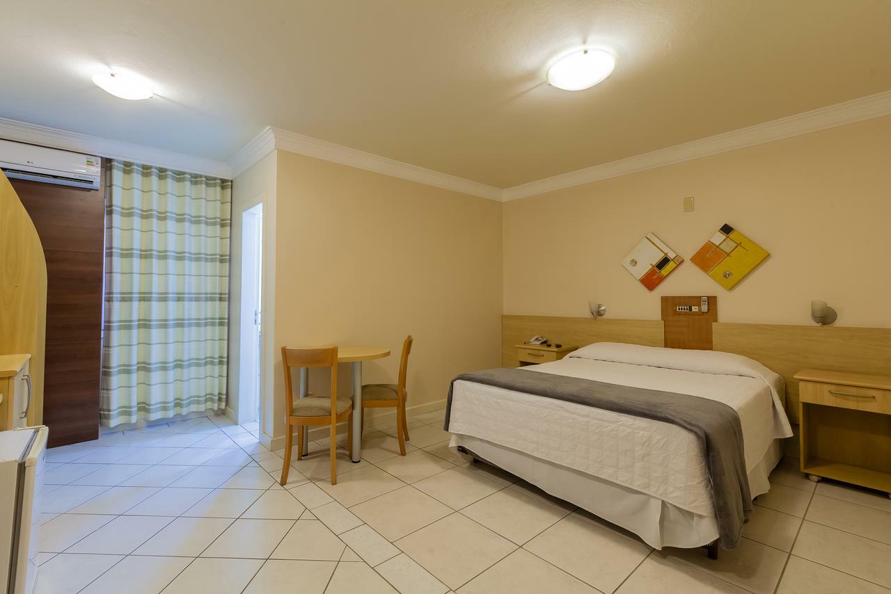 Tri Hotel Executive Criciuma Criciuma  Værelse billede