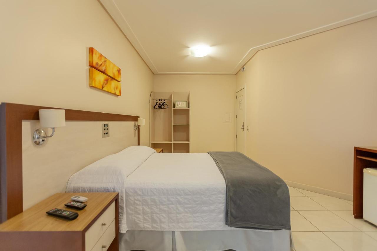 Tri Hotel Executive Criciuma Criciuma  Eksteriør billede
