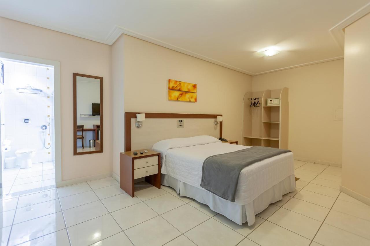 Tri Hotel Executive Criciuma Criciuma  Eksteriør billede